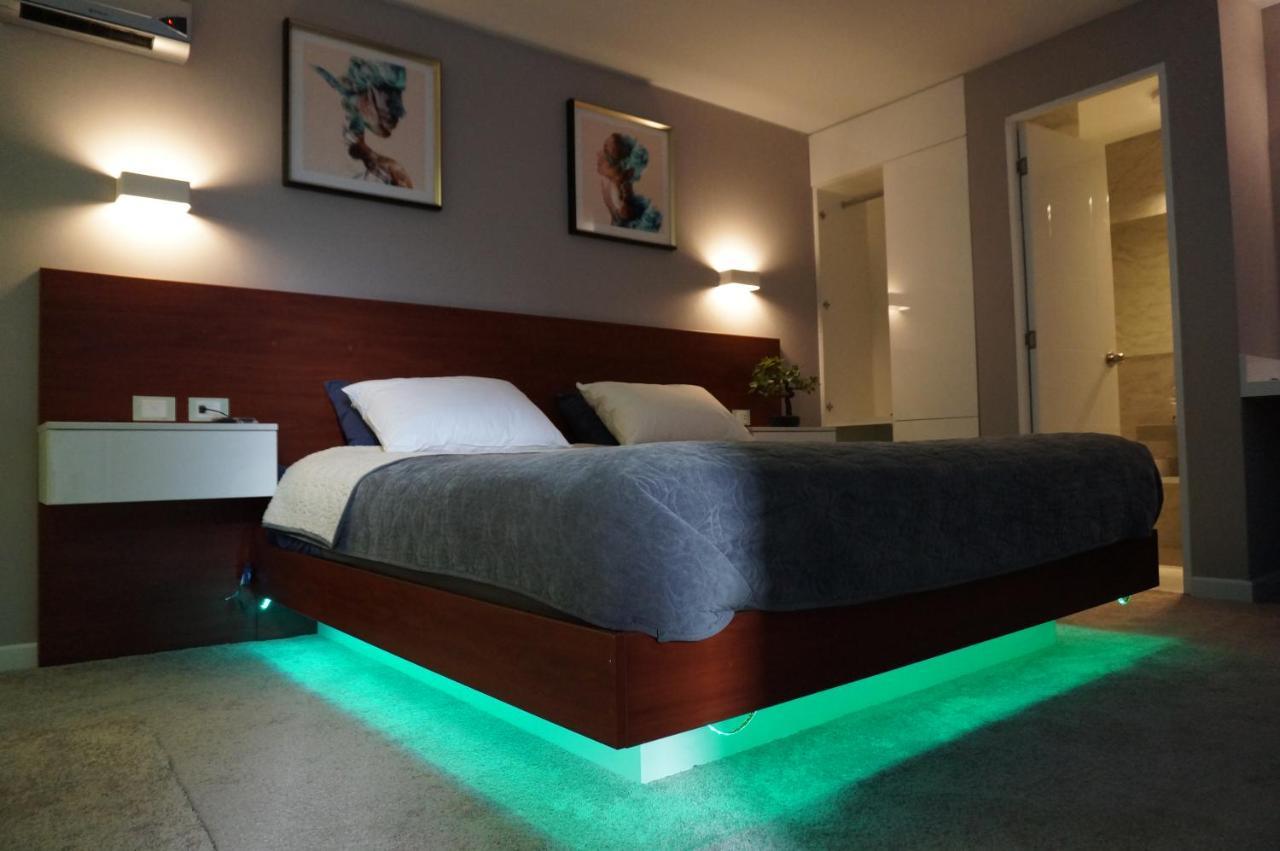 Hotel Don Bartolo Espinar エクステリア 写真
