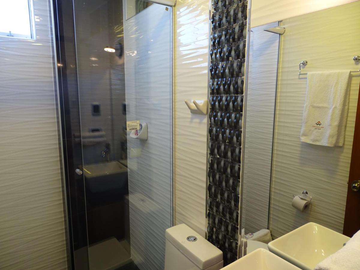 Hotel Don Bartolo Espinar エクステリア 写真