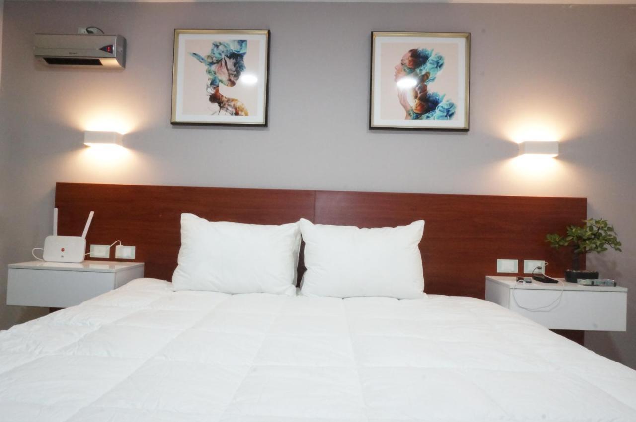 Hotel Don Bartolo Espinar エクステリア 写真