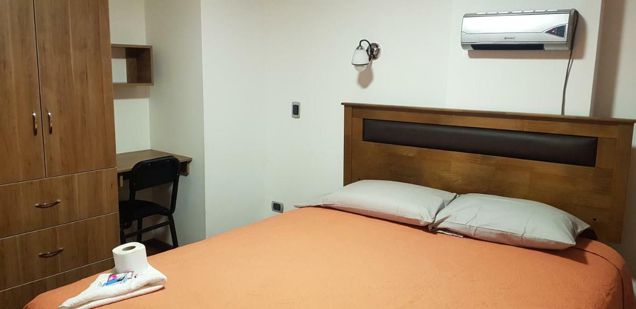 Hotel Don Bartolo Espinar エクステリア 写真