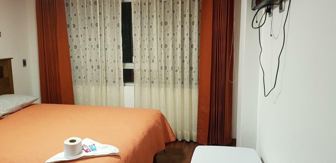 Hotel Don Bartolo Espinar エクステリア 写真