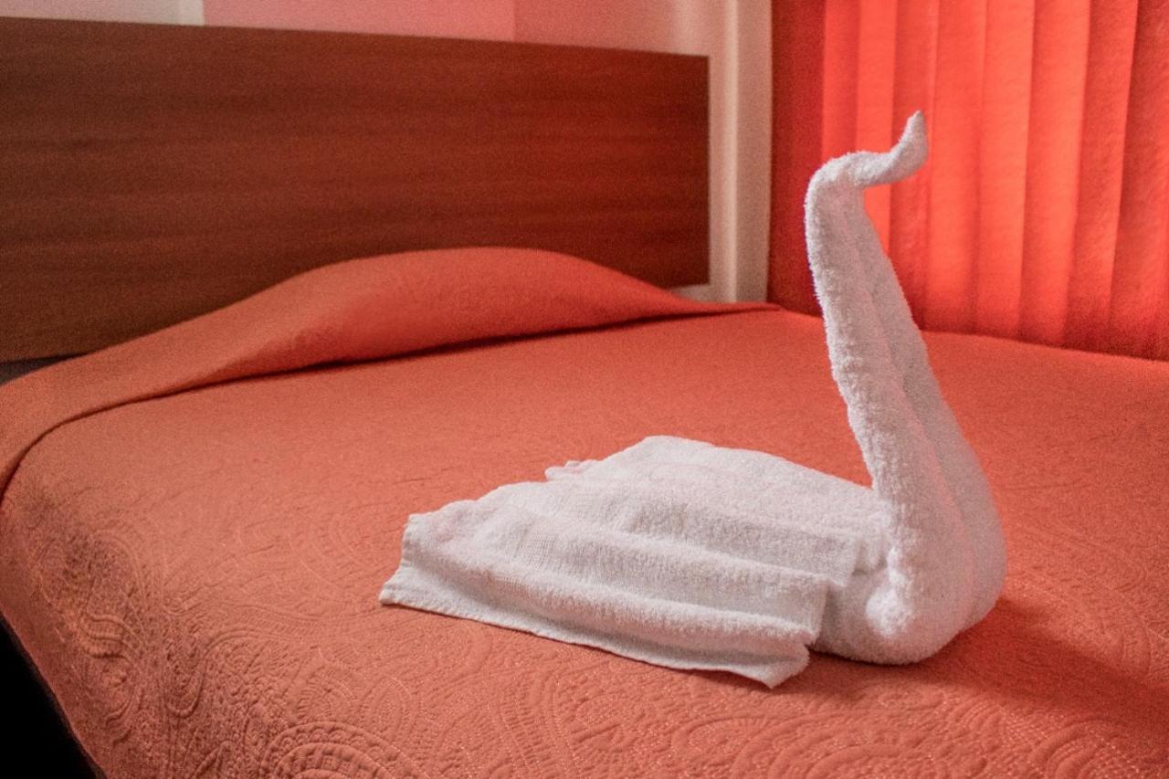 Hotel Don Bartolo Espinar エクステリア 写真